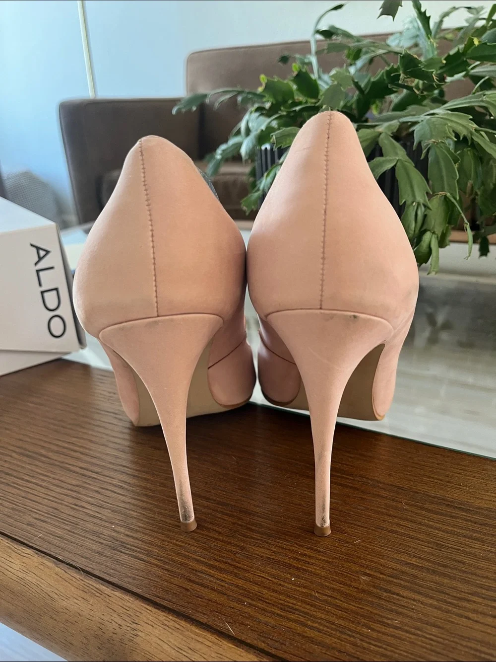 Aldo Pink Suede Pumps